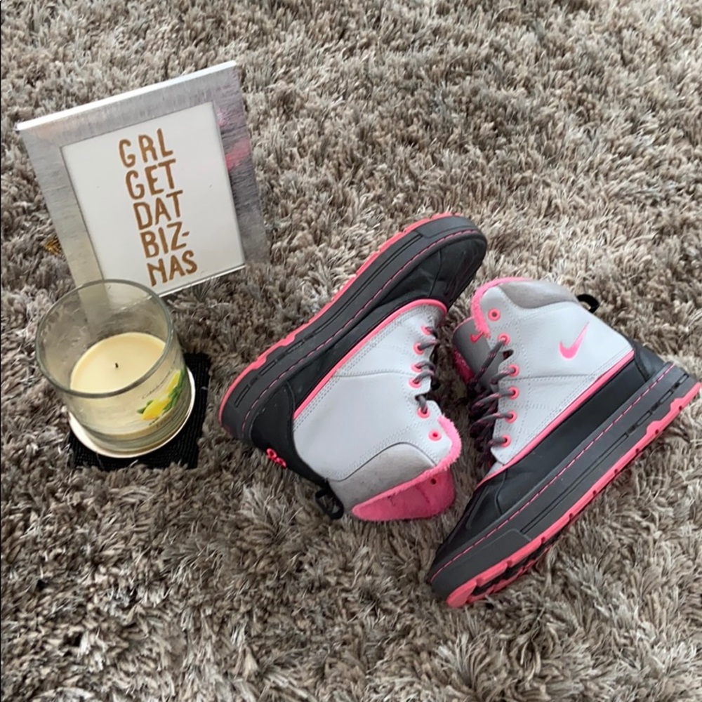 ACG Nike Boots